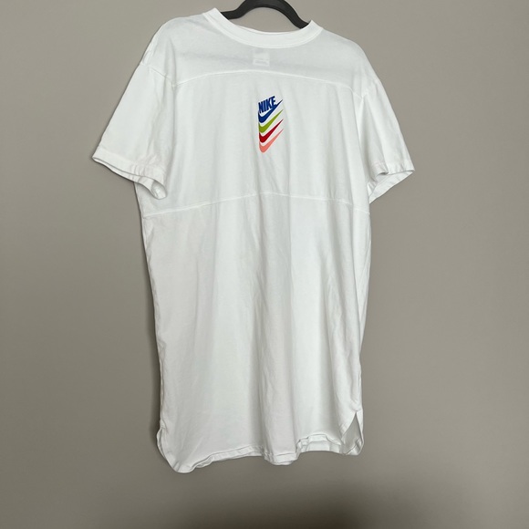 Nike T-shirt dress - Picture 4 of 4